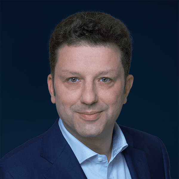 
                                Зархин Виталий Юрьевич<!-- Зархин Виталий Юрьевич -->